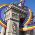 Правда ли, что в честь Месяца прайда Триумфальную арку в Париже украсили огромным радужным флагом?