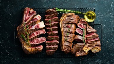 Retseptid ja soovitused | Mõnus nõuandelugu sellest, milliste kastmete ja lisandite seltsis serveerida särisevat steiki