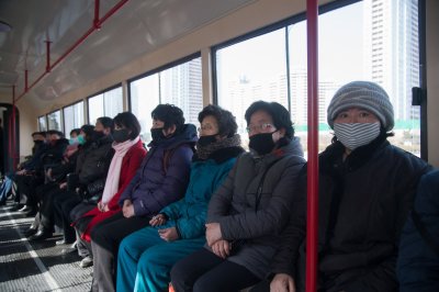 Pyongyangi trammisõitjad möödunud nädalal. 