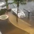 VIDEO | Irma jõudis Floridasse - aiad ja teed vee all, palmipuud võitlemas metsikute tuuleiilidega