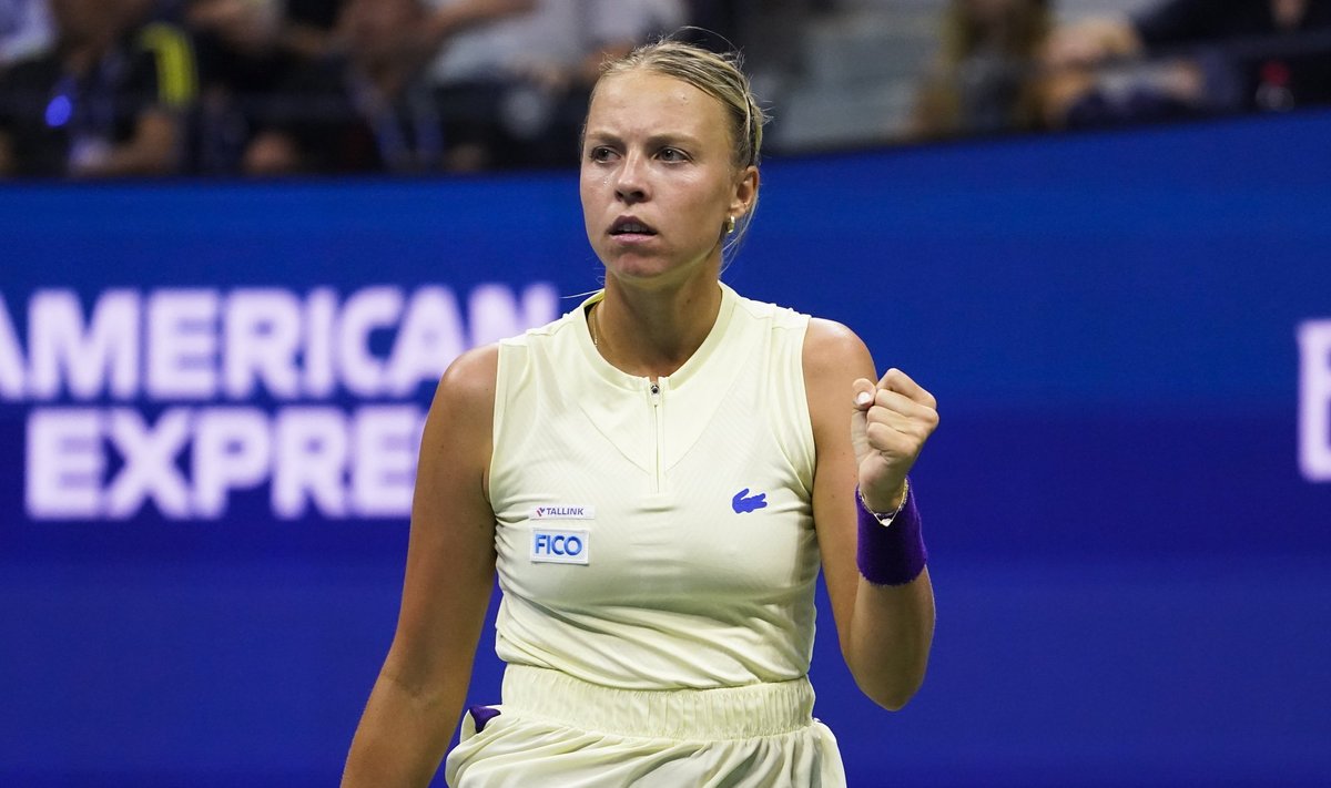 Anett Kontaveit ja Serena Williams pidasid US Openi peaareenil maha tõelise põnevuslahingu.