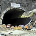 40 India ehitustöölist on kolmandat päeva tunnelis lõksus, päästetööd jätkuvad