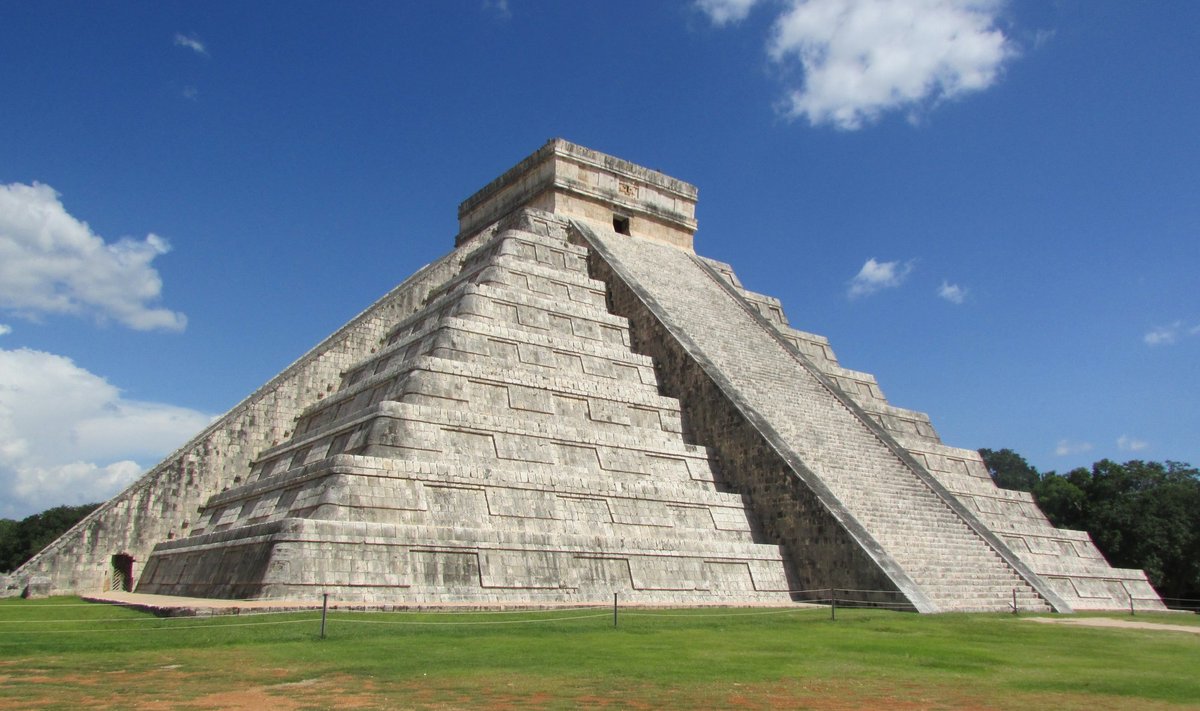 El Castillo