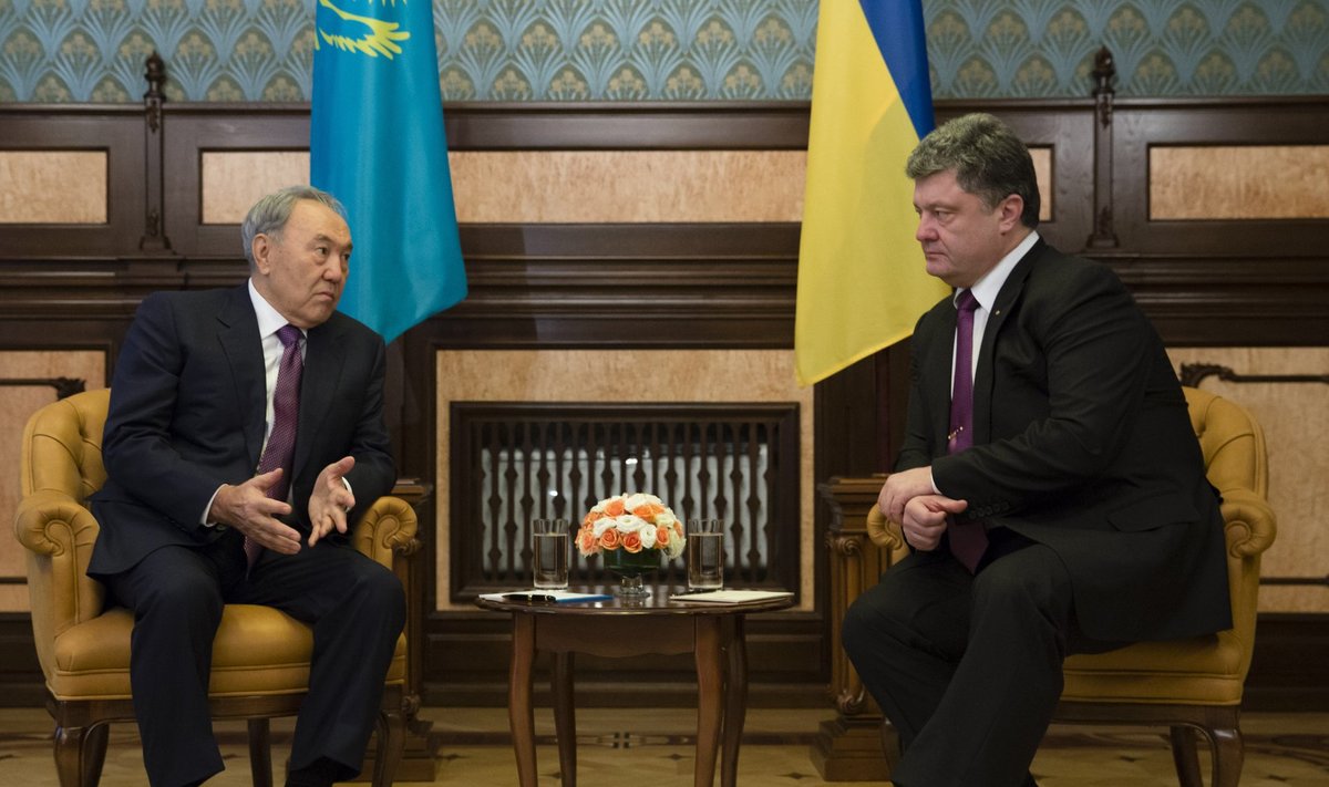 Petro Poroshenko, Nursultan Nazarbayev