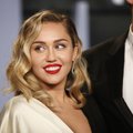 VIDEO | Miley Cyrus esitab tuntud jõululaulu "Santa Baby" feministlikus võtmes