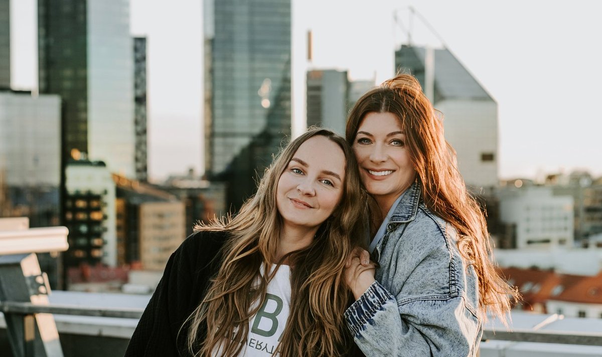Maris Kõrvits ja Carola Madis.