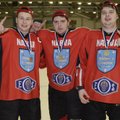 ФОТО: Нарвским хоккеистам вручены золотые медали чемпионата Эстонии