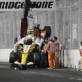 Kurikuulsa Singapuri GP tagamaad | „Crashgate“'ist teadnud vormelibossid istusid käes rüpes, kuni oli juba hilja Massa tiitel päästa