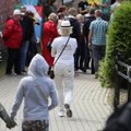 FOTOD: Linnar Priimägi või ingel kesapõllul? Ei, hoopis Kristiina Ojuland säras Arvamusfestivalil üleni valges