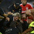 VIDEO: Jalgpalli tippklubi peatreener läks politseile kallale, meest ähvardab ülipikk keeld