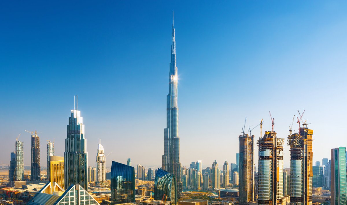 Araabia Ühendemiraatides asuv Dubai linn on kuulus selle poolest, et seal on kõige rohkem pilvelõhkujaid maailmas. 