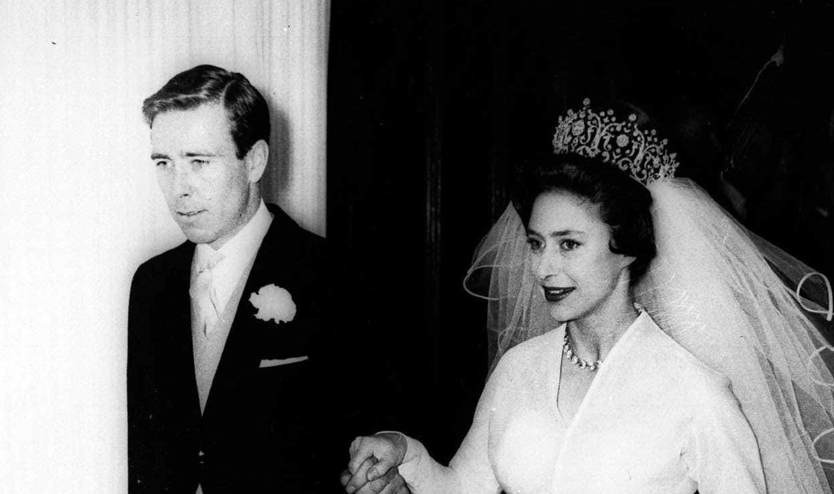 Printsess Margaret ja krahv Snowden oma pulmapäeval 