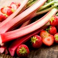 RETSEPT: rabarberijook maasikate ja laimiga
