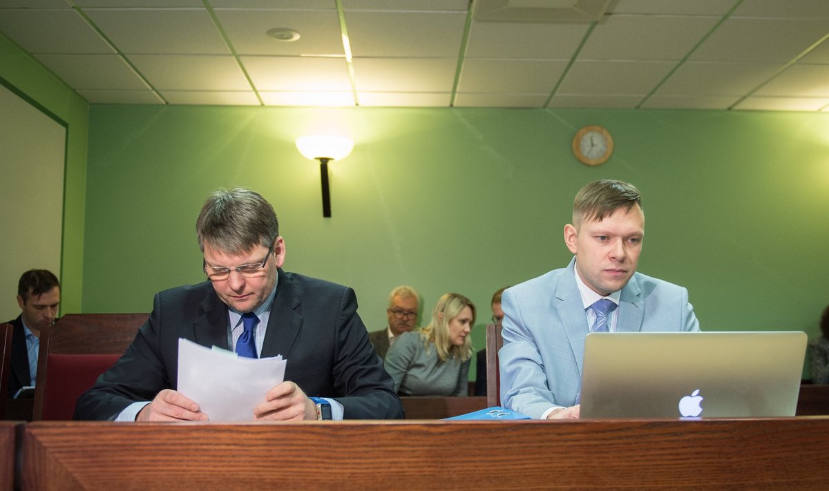 Ajutised pankrotihaldurid Toomas Saarma ja Andrias Palmits jätkavad Estonian Airi pankrotiprotsessiga eeldatavasti ka pärast kohtupoolset pankroti väljakuulutamist 29. detsembril.  