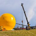 FOTOD | Lõunakeskuse ette paigaldati uus naeratav hiigelpall