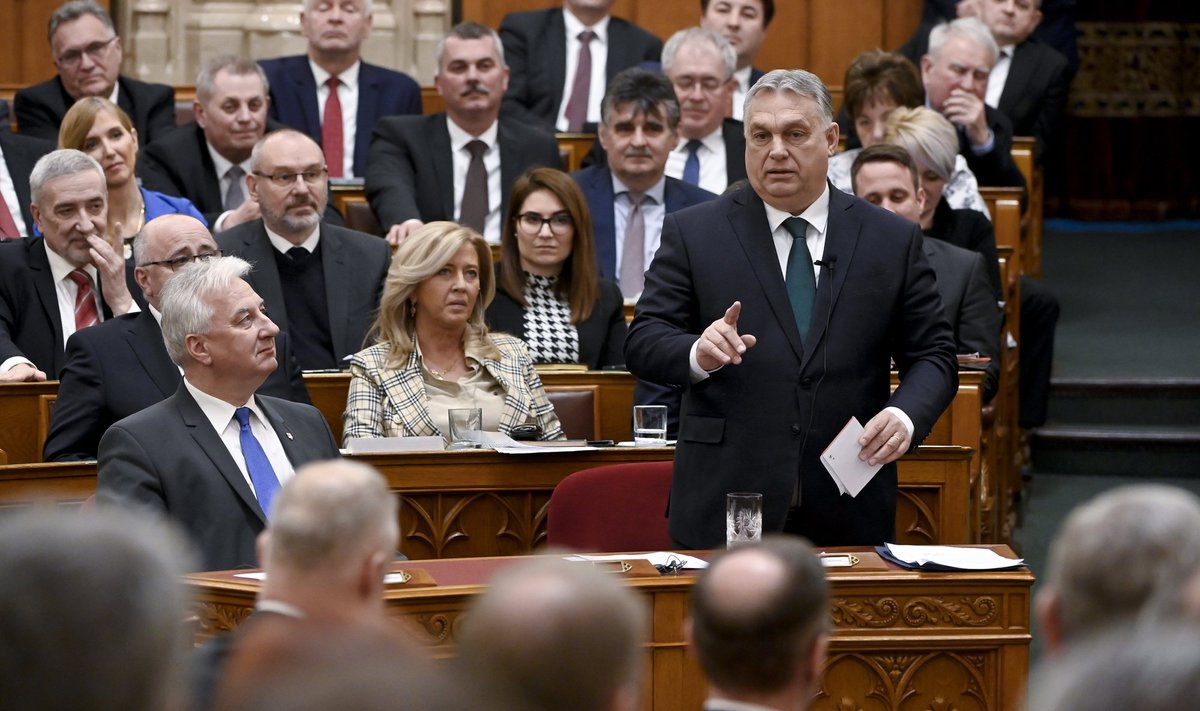 Ungari peaminister Viktor Orbán (paremal) ütles reedel, et Ungari parlament peab enne Soome ja Rootsi NATO-liikmesuse heakskiitmist veel arutelusid pidama.