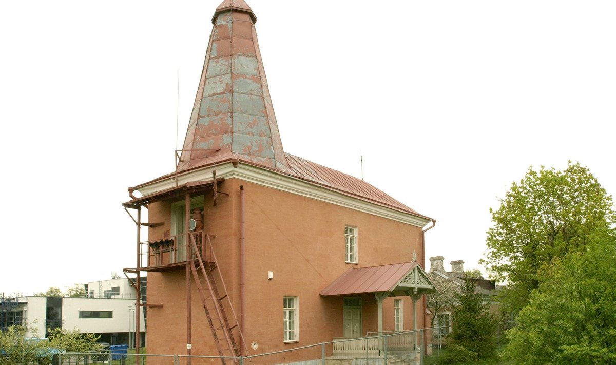 Mereobservatooriumi tuletorn Tallinnas.