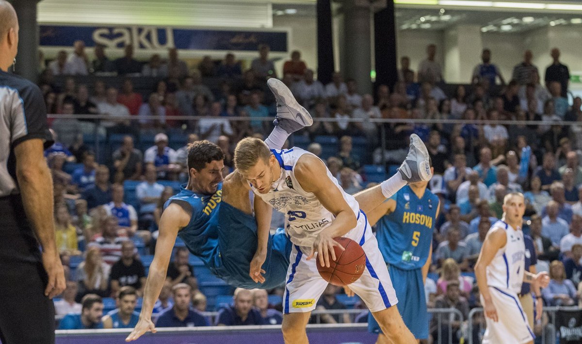 Eesti korvpallikoondis jätkas 2019. aasta MM-i lisavalikturniiri võidukalt, alistades Saku suurhallis Kosovo suurelt 76:50.
