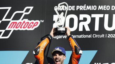 MotoGP hooaja viimane etapp: portugallane triumfeeris koduvõistlusel, maailmameister katkestas