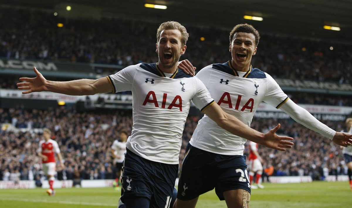 Tottenham's Harry Kane celebrates scoring their second goal with Dele Alli