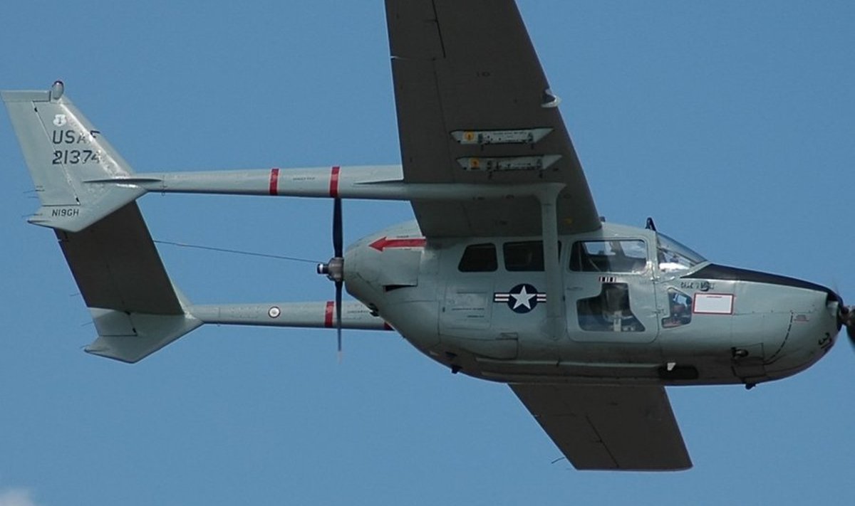 Cessna O-2 Skymaster 
