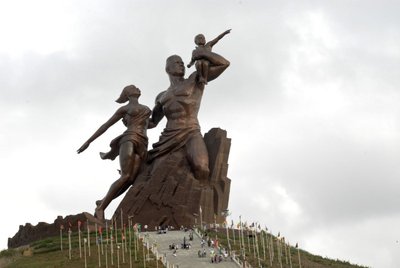 Aafrika taassünni monument Senegalis