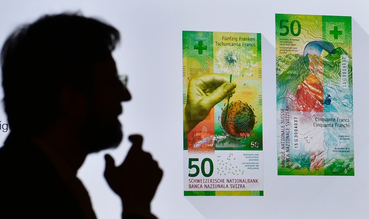 Uued Šveitsi 50-frangised mullusel väljapanekul