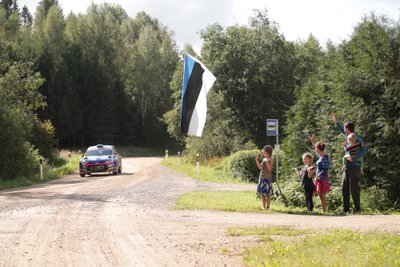 Kui sind ülesõitudel niimoodi tervitatakse, siis kuidas sa jätad järgmisel aastal tulemata? Rally Estonia läks WRC maailmale korda!