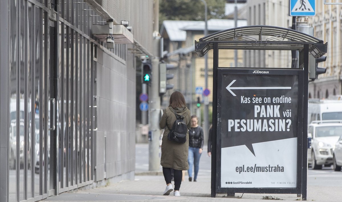 Reklaam endise Danske panga ees 21.09.2020