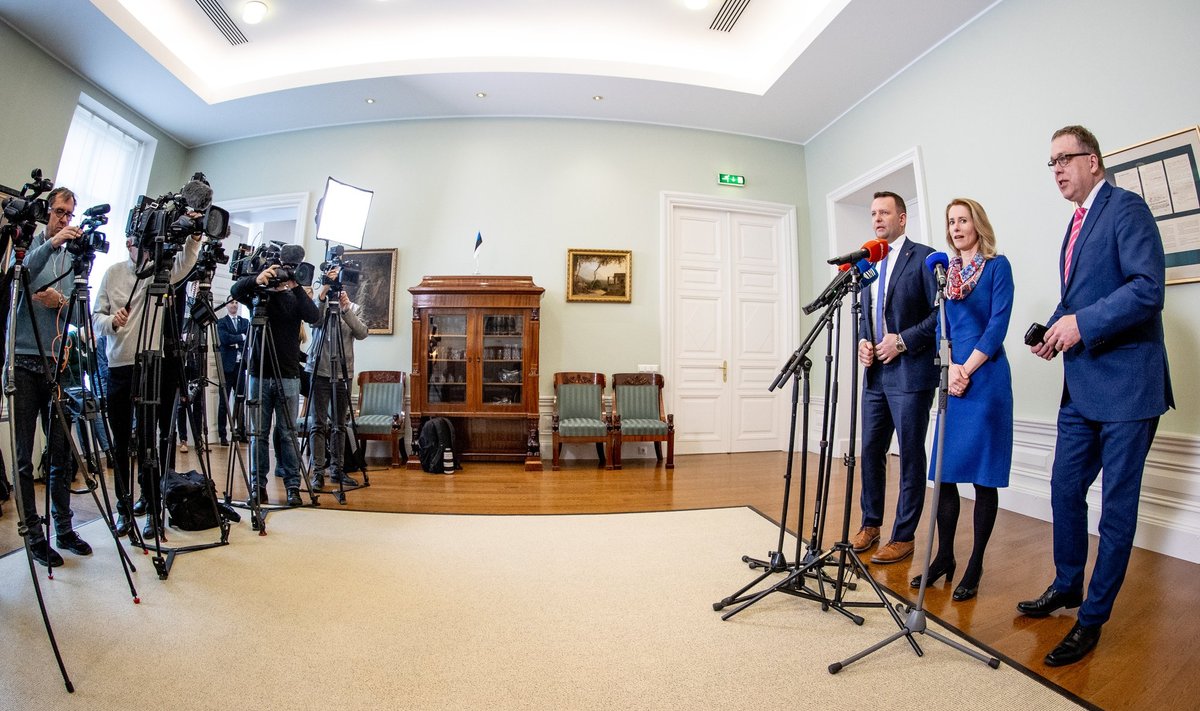 Sel nädalal olid koalitsioonikõneluste osapoolte näod ajakirjanike ette astudes tõsisemad kui varem. Pressikonverentsil rääkisid Lauri Läänemets (SDE), Kaja Kallas (Reformierakond) ja Lauri Hussar (Eesti 200).