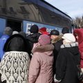 ФОТО: "С надеждой на лучшее". Жители Кохтла-Ярве активно участвуют в выборах президента РФ
