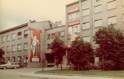 Kalinini-nimelise tehase peahoone 1970. aastatel.  Arhitekt Voldemar Herkel.