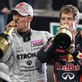 Bernie Ecclestone tahaks Schumacherit näha Vetteli tiimikaaslasena Red Bullis