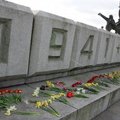 Lätis kogutakse allkirju Nõukogude vabastajate monumendi mahavõtmiseks
