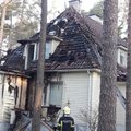 FOTOD: Varahommikul põles kaitseminister Margus Tsahkna kodu