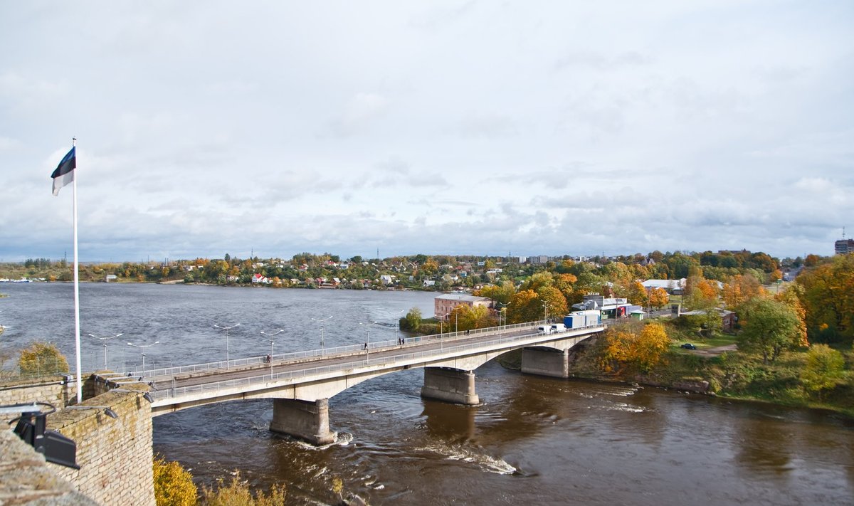 Narva jõgi_Tiit Mõtus