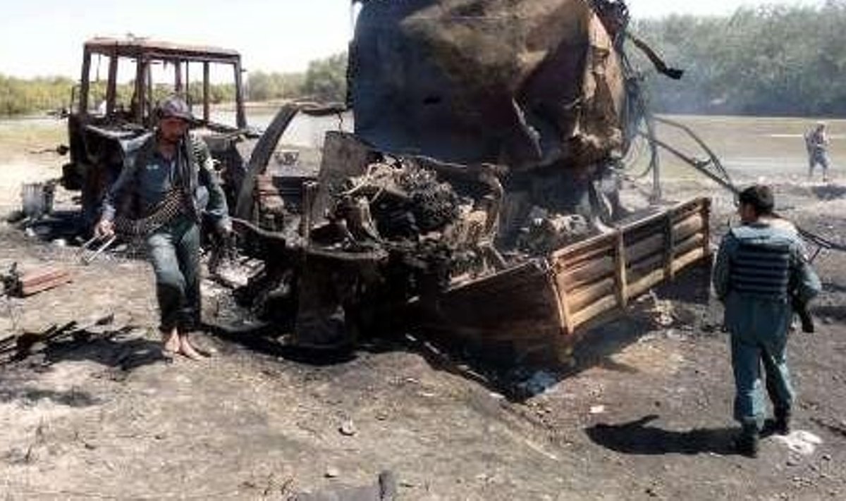 NATO ründas eile Kunduzi provintsis kütuseveokeid.