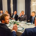 FOTOD: Ilves kutsus ministrid viimast korda Kadriorgu õhtusöögile