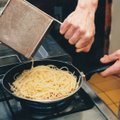 Lõpuks ometi: Massachusettsi tehnikainstituudi teadlased nuputasid välja, kuidas spagetti pooleks murda