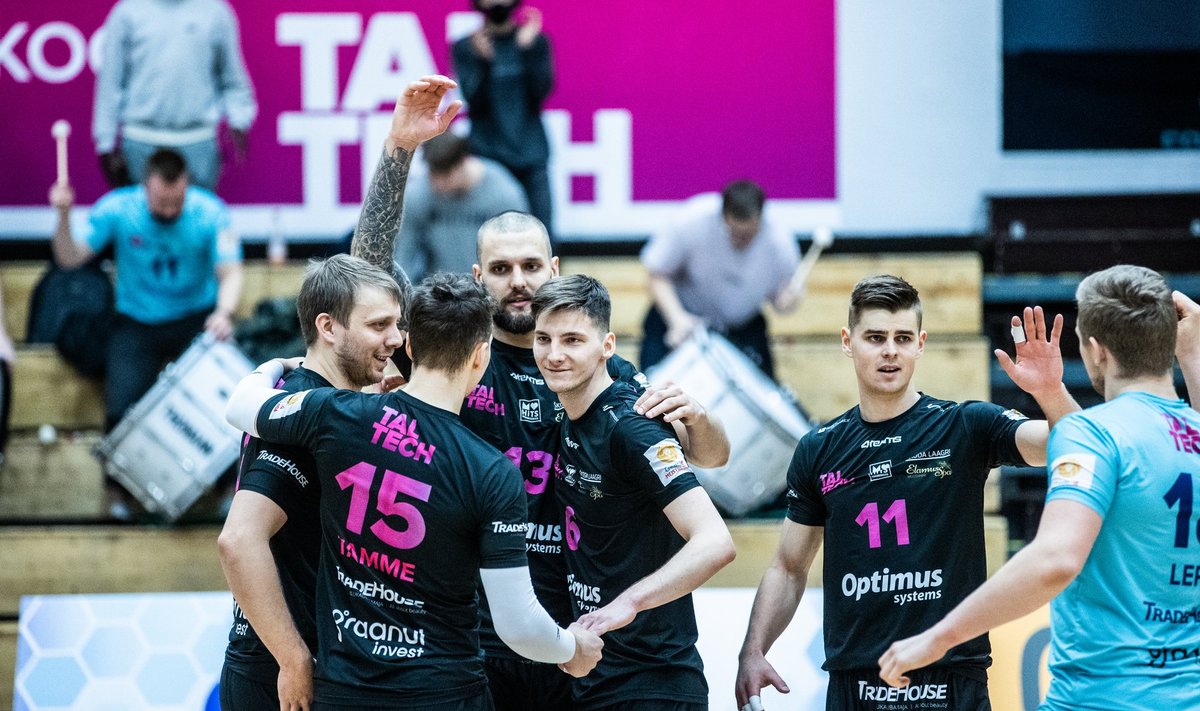 Viimati 2021/2022 hooajal Eestis mänginud Kevin Saar (Selver/TalTechi särgis nr 11) pallib uuest hooajast Argentinas.