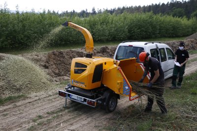 Maamessil Tartus esitletakse esmakordselt Baltimaades Laski LS 160 AB akutoitega puiduhakkurit