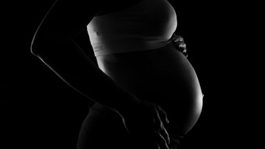 Raseduse katkemine – valus teema, millest ei räägita piisavalt. Kui suur osa kõikidest rasedustest katkeb ja miks?
