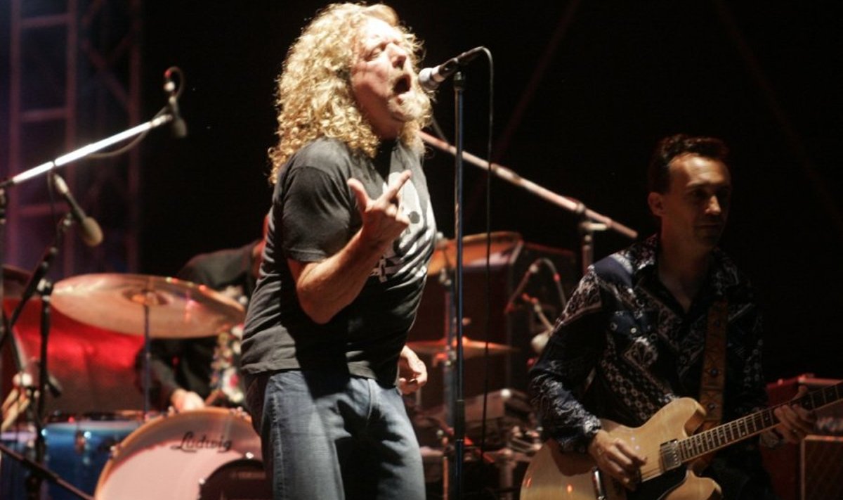 Led Zeppelin, Robert Plant