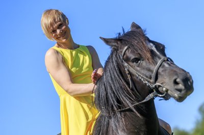 Heidi Hanso, kodu Saaremaal