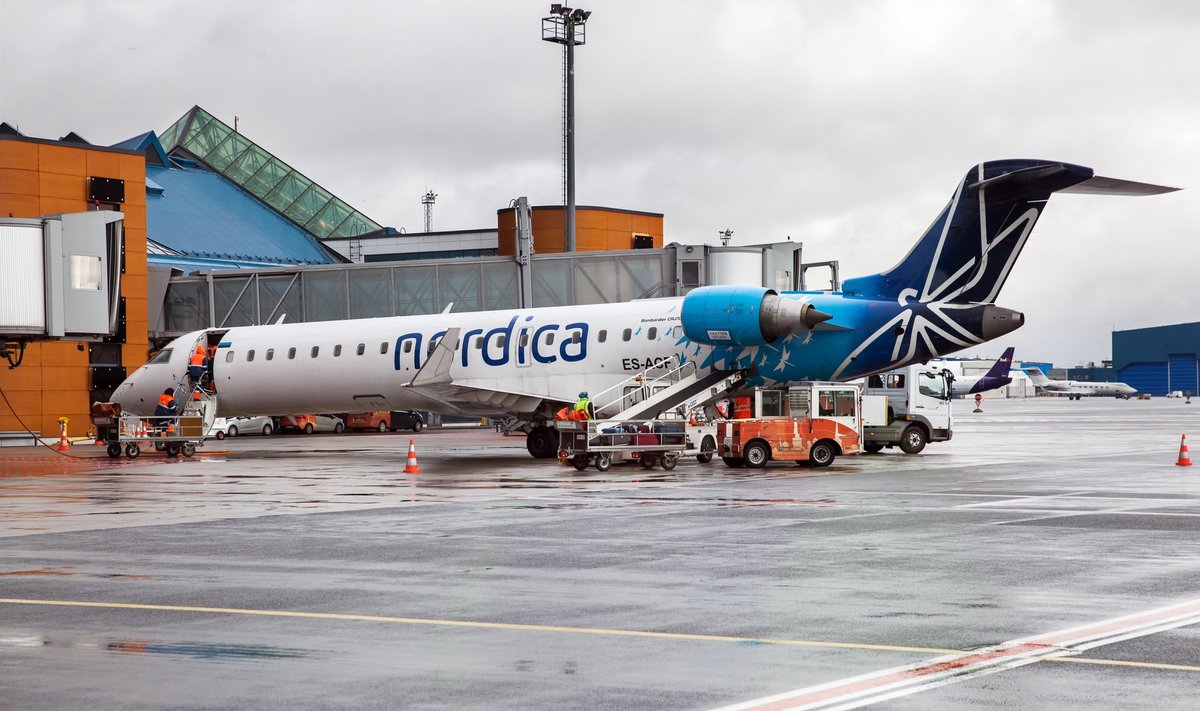 Nordica lennuk Tallinna lennujaamas