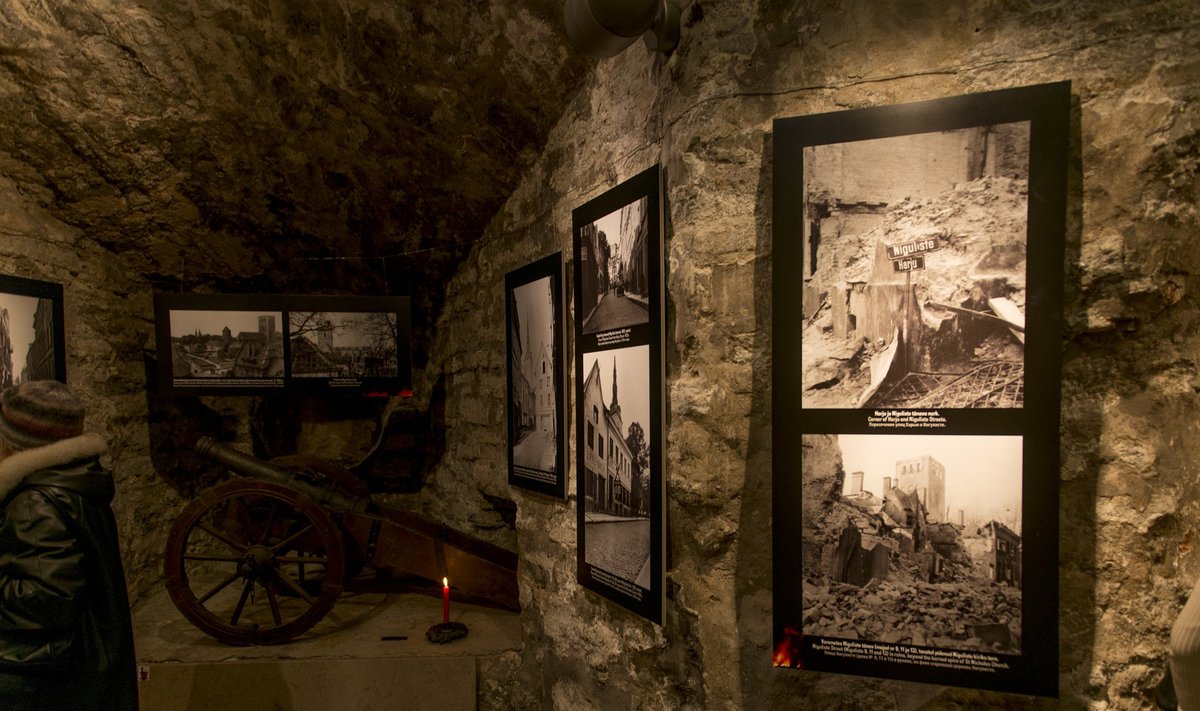 Märtsipommitamise 70. aastapäev fotonäitus Tallinna Linnamuuseumis