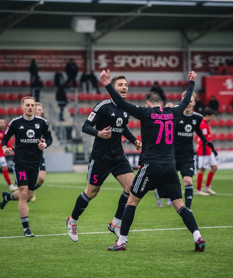 Nõmme Kalju on alustanud hooaega kahe kindla võiduga Kuressaare ja Narva Transi vastu.