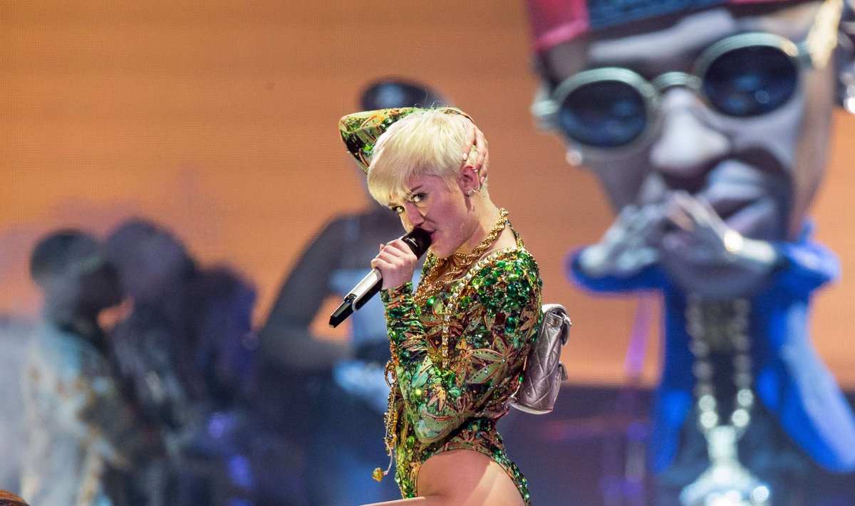 Miley Cyruse raju kontserttuur