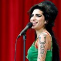 Ilmus välja seniavaldamata intervjuu Amy Winehouse`iga. Lauljatar pihtis: joon iga päev, viskiga alustasin 12-aastaselt