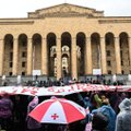 Gruusia parlamendivalimistel hõivas valitsev erakond 150 kohast 91. Opositsioon boikottis teist vooru